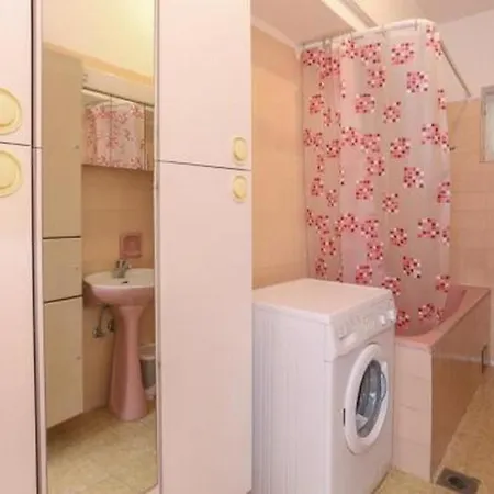 By The Sea Kastel Gomilica, - 22370 Apartment *
