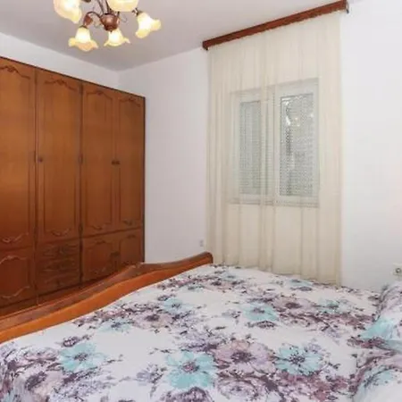 By The Sea Kastel Gomilica, - 22370 شقة